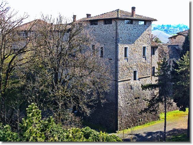 Clicca per scorrere le foto originali ingrandite