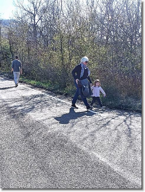 Clicca per scorrere le foto originali ingrandite