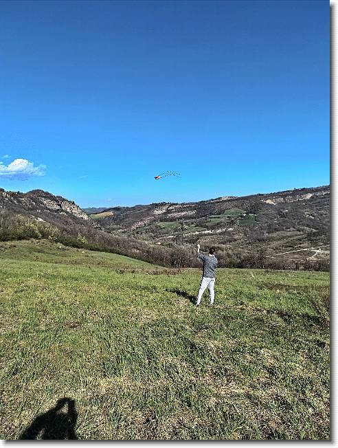 Clicca per scorrere le foto originali ingrandite