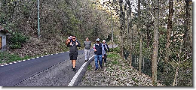 Clicca per scorrere le foto originali ingrandite