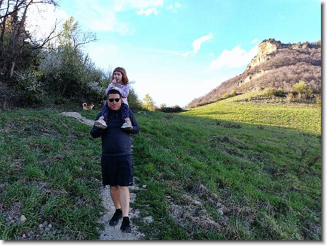 Clicca per scorrere le foto originali ingrandite