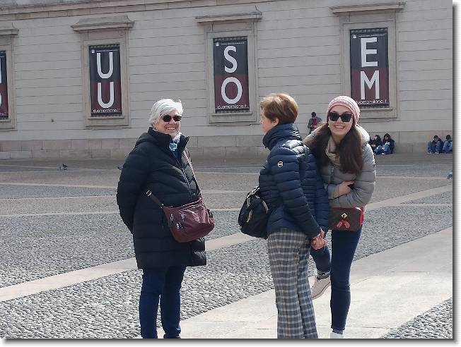 Clicca per scorrere le foto originali ingrandite