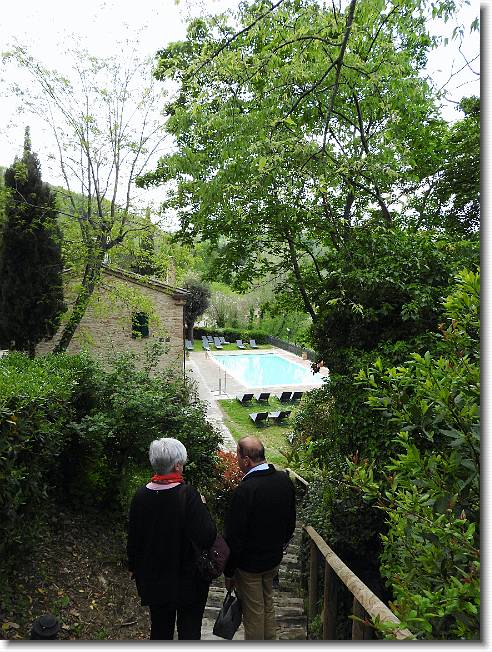 Clicca per scorrere le foto originali ingrandite