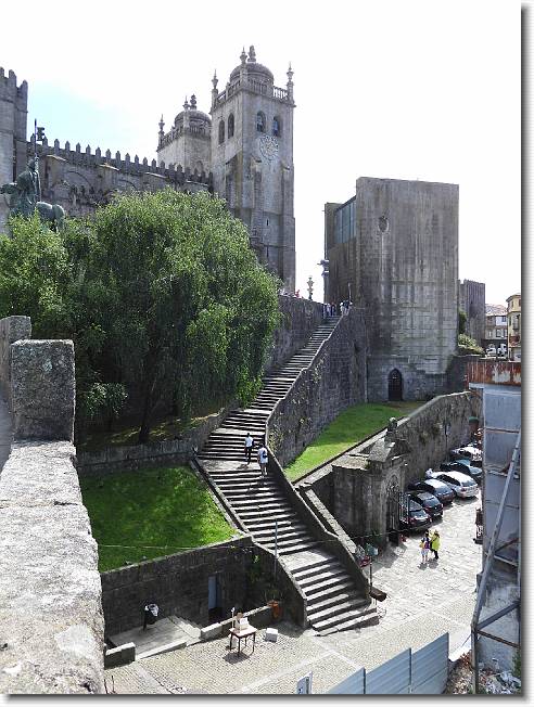 Clicca per scorrere le foto originali ingrandite
