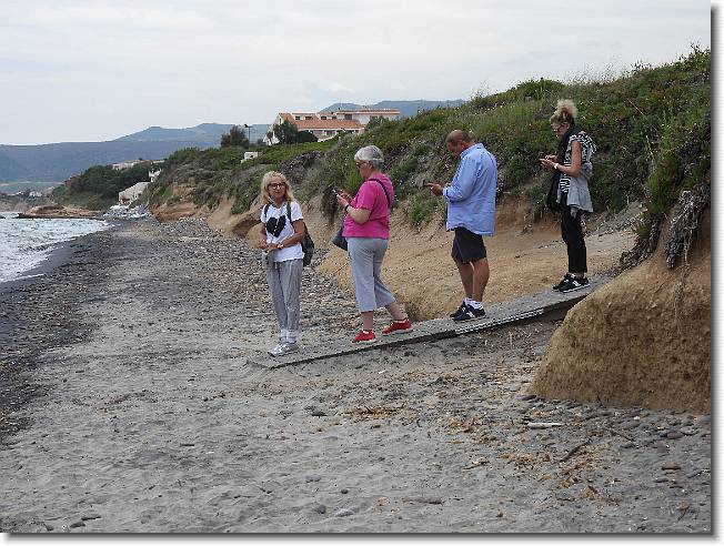 Clicca per scorrere le foto originali ingrandite