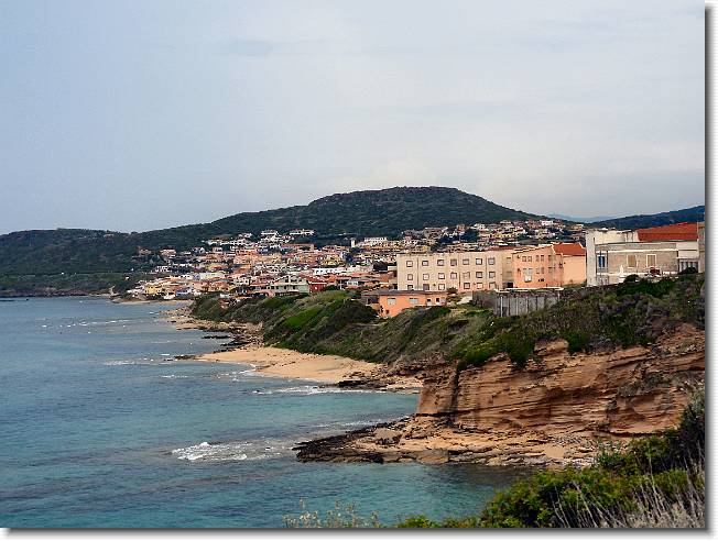 Clicca per scorrere le foto originali ingrandite