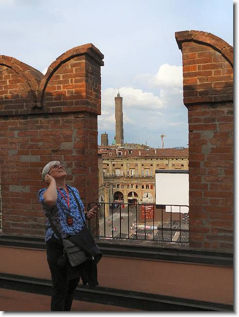 Clicca per scorrere le foto originali ingrandite