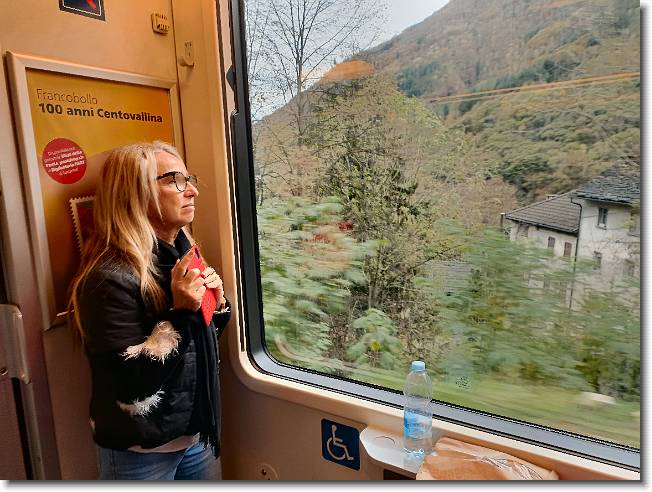 Clicca per scorrere le foto originali ingrandite