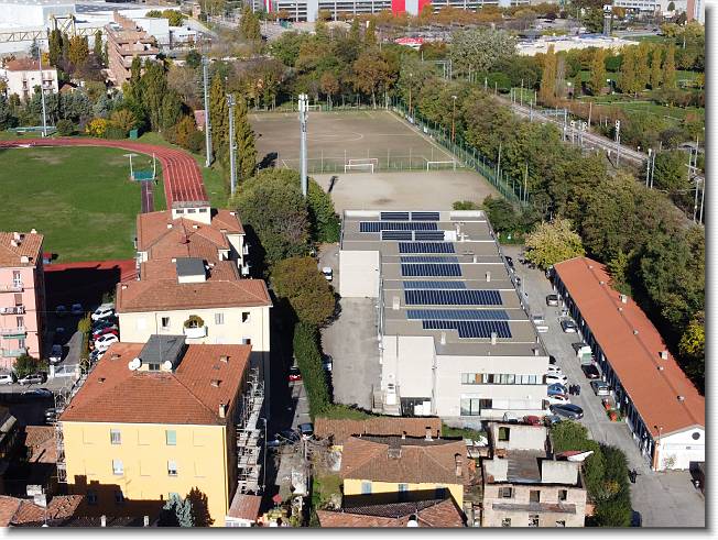 Clicca per scorrere le foto originali ingrandite