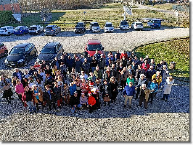 Clicca per scorrere le foto originali ingrandite