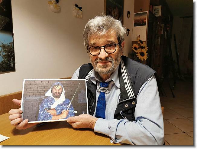 Clicca per scorrere le foto originali ingrandite
