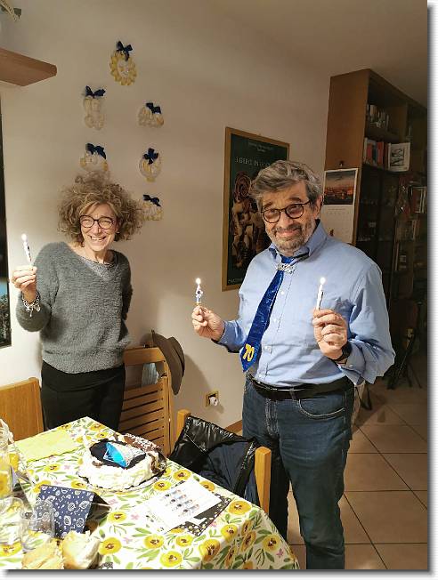 Clicca per scorrere le foto originali ingrandite