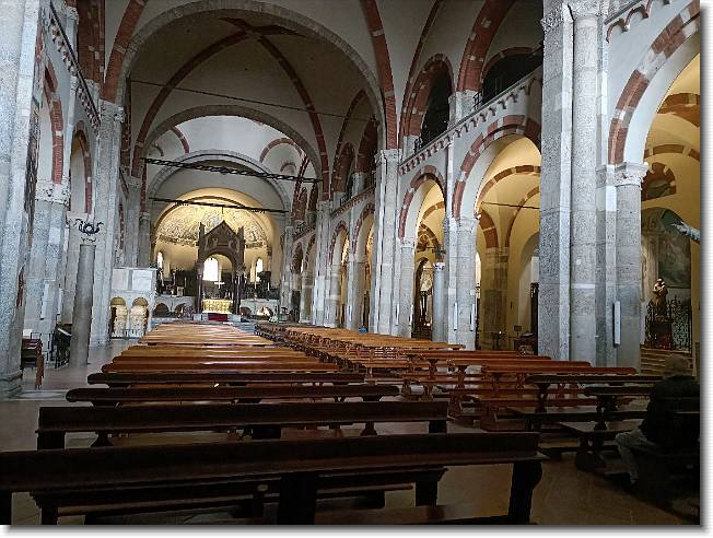 Clicca per scorrere le foto originali ingrandite