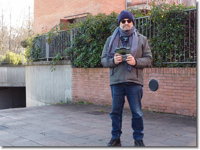 Clicca per scorrere le foto originali ingrandite