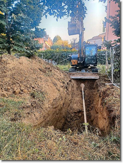 Clicca per scorrere le foto originali ingrandite