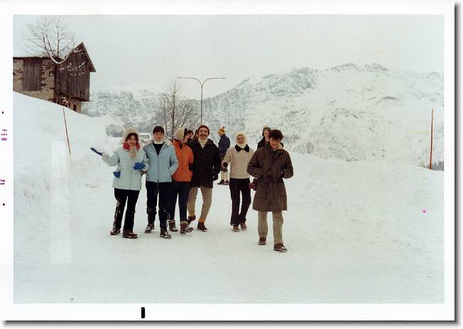 Clicca per scorrere le foto originali ingrandite