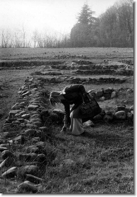 Clicca per scorrere le foto originali ingrandite