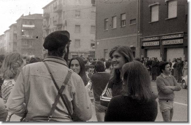 Clicca per scorrere le foto originali ingrandite