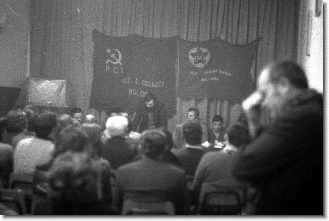 Clicca per scorrere le foto originali ingrandite
