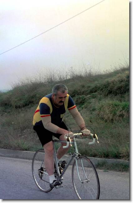 Clicca per scorrere le foto originali ingrandite