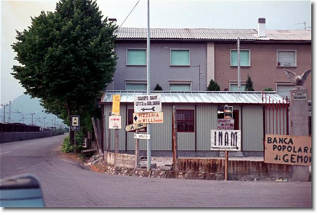 Clicca per scorrere le foto originali ingrandite