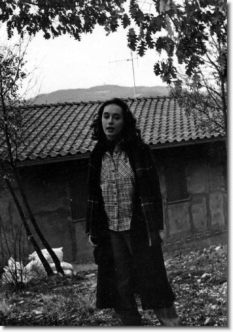 Clicca per scorrere le foto originali ingrandite