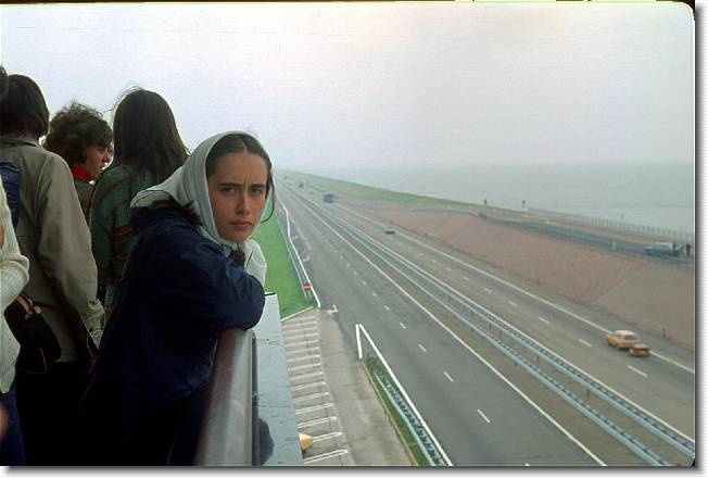 Clicca per scorrere le foto originali ingrandite