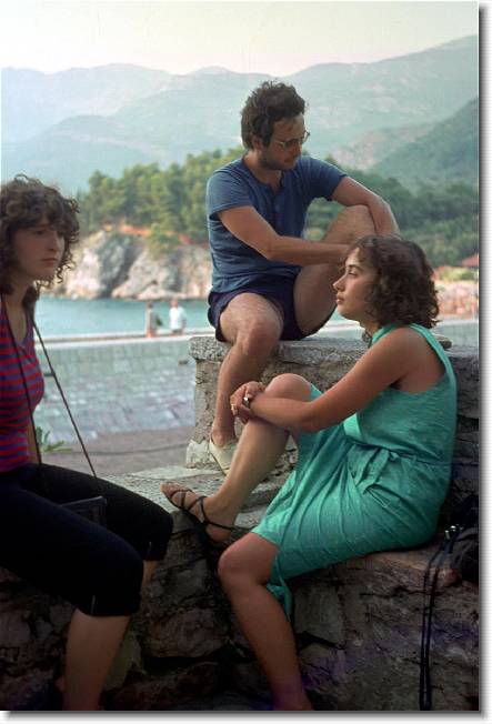 Clicca per scorrere le foto originali ingrandite