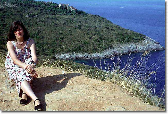Clicca per scorrere le foto originali ingrandite