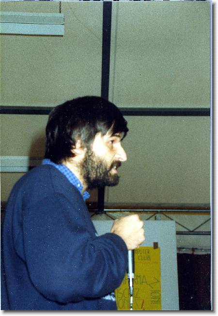 Clicca per scorrere le foto originali ingrandite