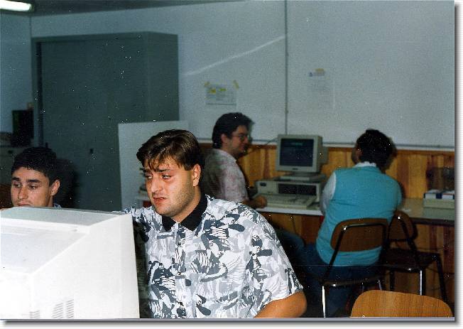 Clicca per scorrere le foto originali ingrandite