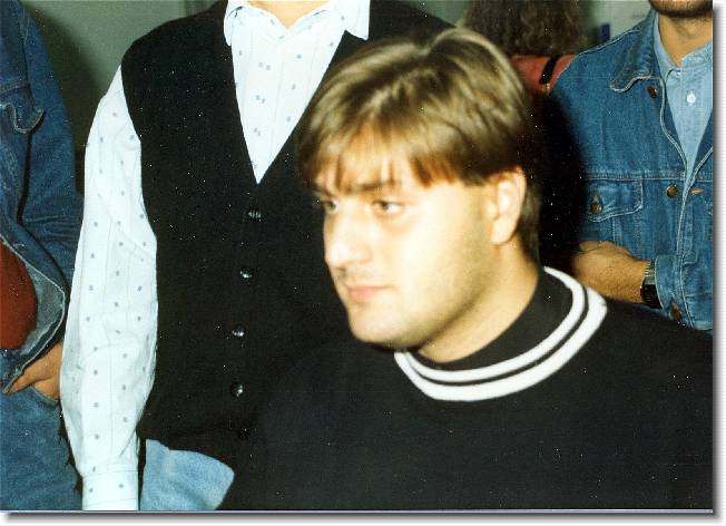 Clicca per scorrere le foto originali ingrandite