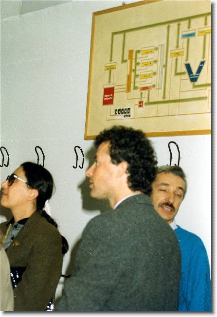 Clicca per scorrere le foto originali ingrandite
