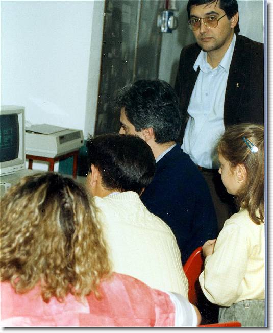 Clicca per scorrere le foto originali ingrandite