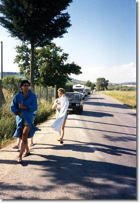 Clicca per scorrere le foto originali ingrandite