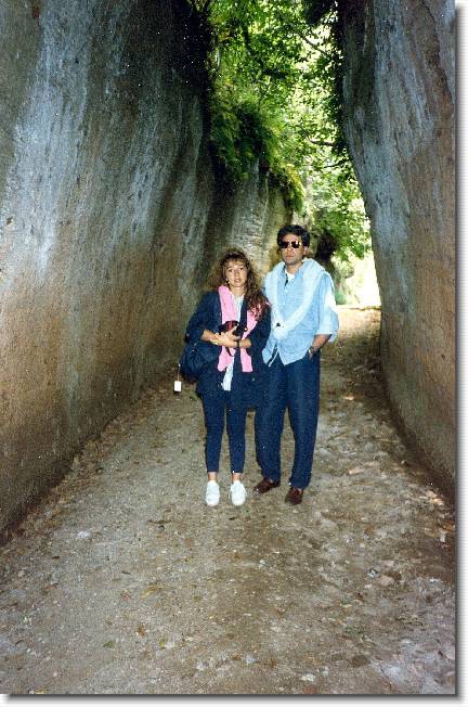 Clicca per scorrere le foto originali ingrandite