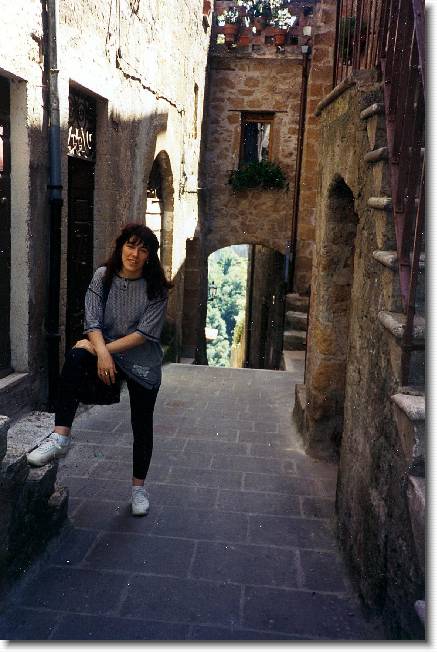 Clicca per scorrere le foto originali ingrandite