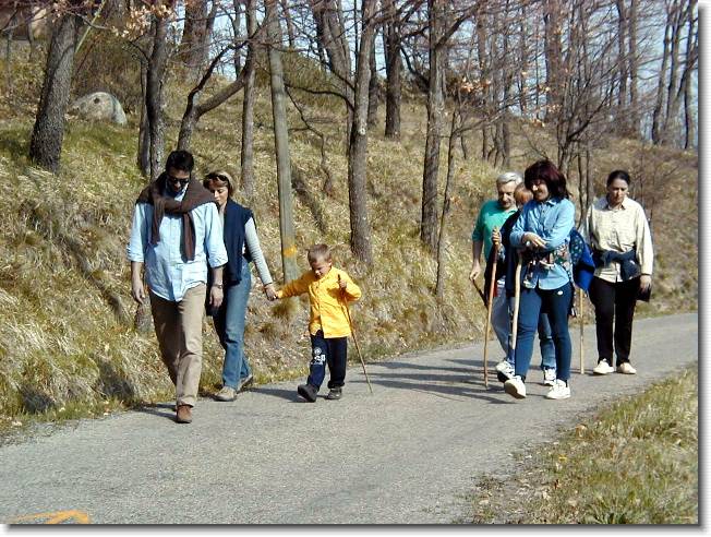 Clicca per scorrere le foto originali ingrandite