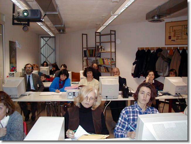Clicca per scorrere le foto originali ingrandite