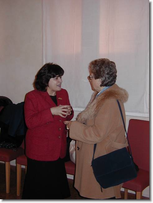 Clicca per scorrere le foto originali ingrandite