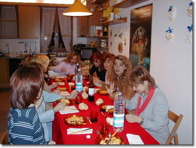 Clicca per scorrere le foto originali ingrandite