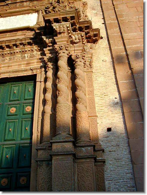 Clicca per scorrere le foto originali ingrandite