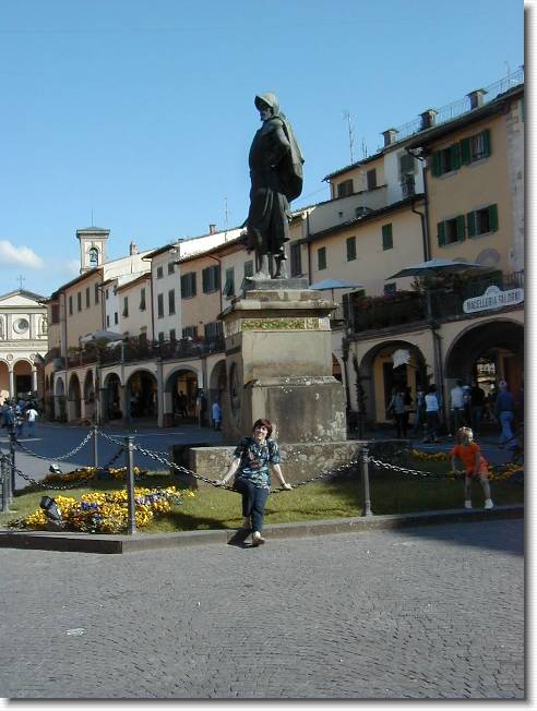Clicca per scorrere le foto originali ingrandite