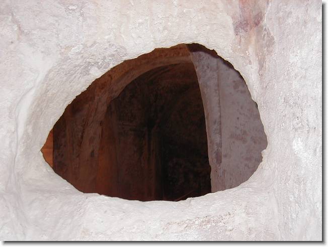 Clicca per scorrere le foto originali ingrandite