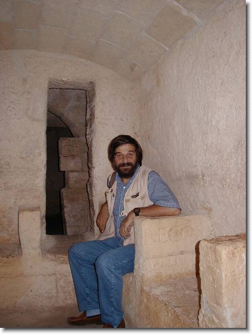 Clicca per scorrere le foto originali ingrandite