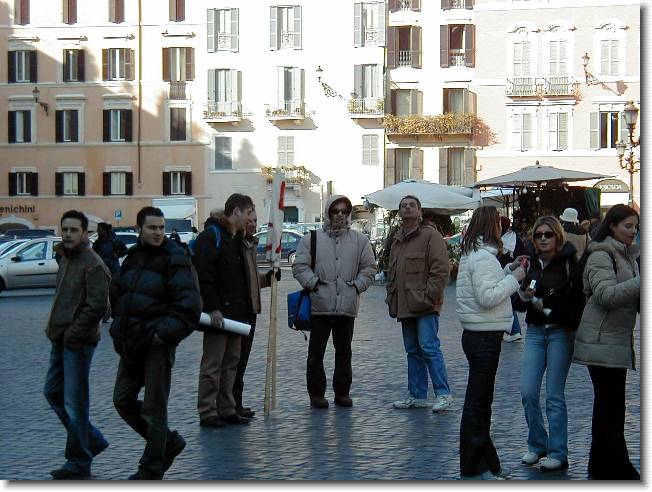 Clicca per scorrere le foto originali ingrandite
