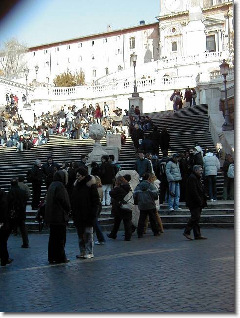 Clicca per scorrere le foto originali ingrandite