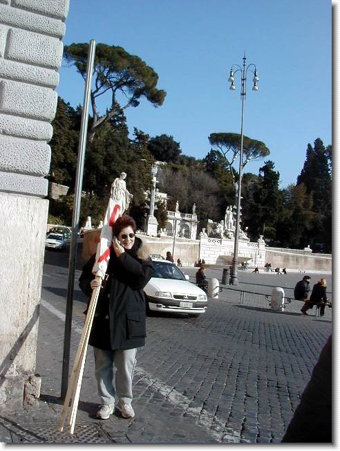 Clicca per scorrere le foto originali ingrandite