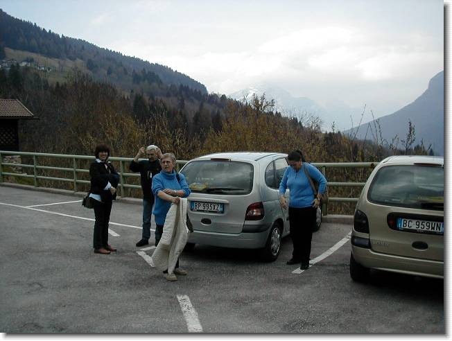 Clicca per scorrere le foto originali ingrandite