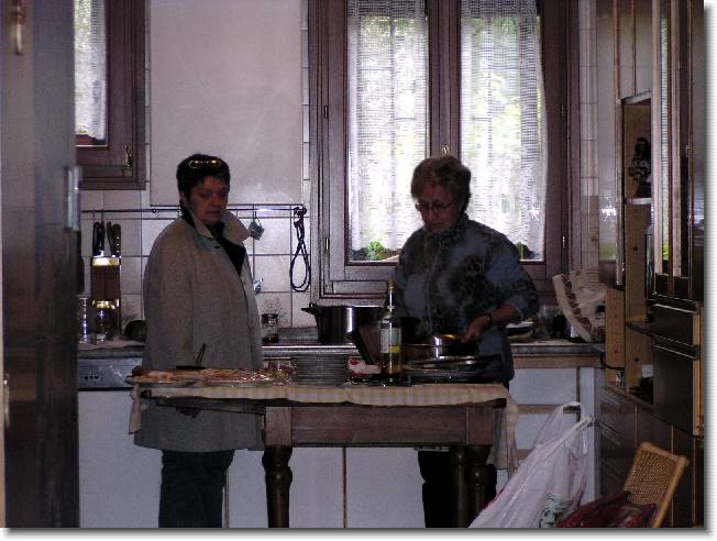 Clicca per scorrere le foto originali ingrandite